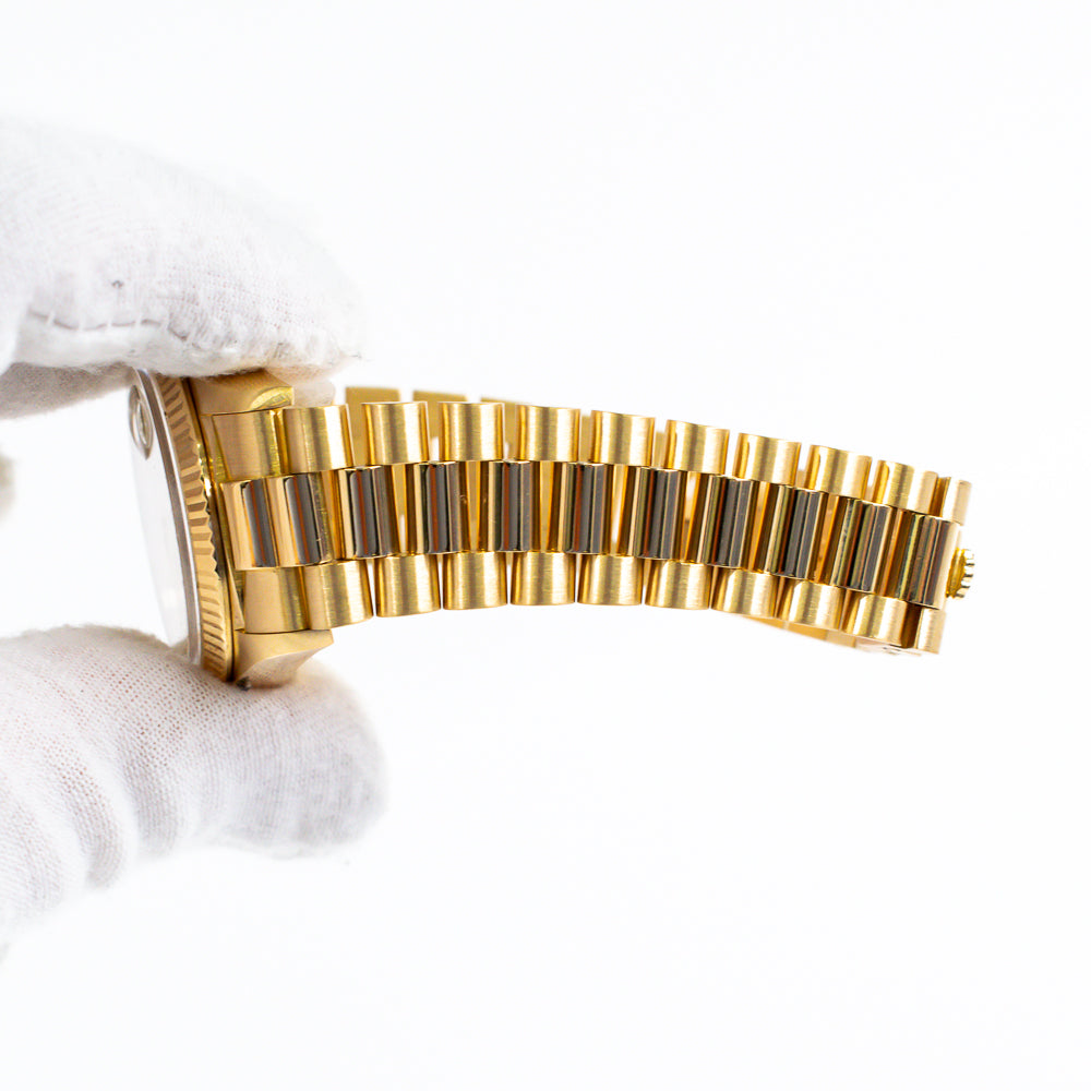 Rolex Day-Date 36mm Champagne Diamond Dial 18038A (1998)