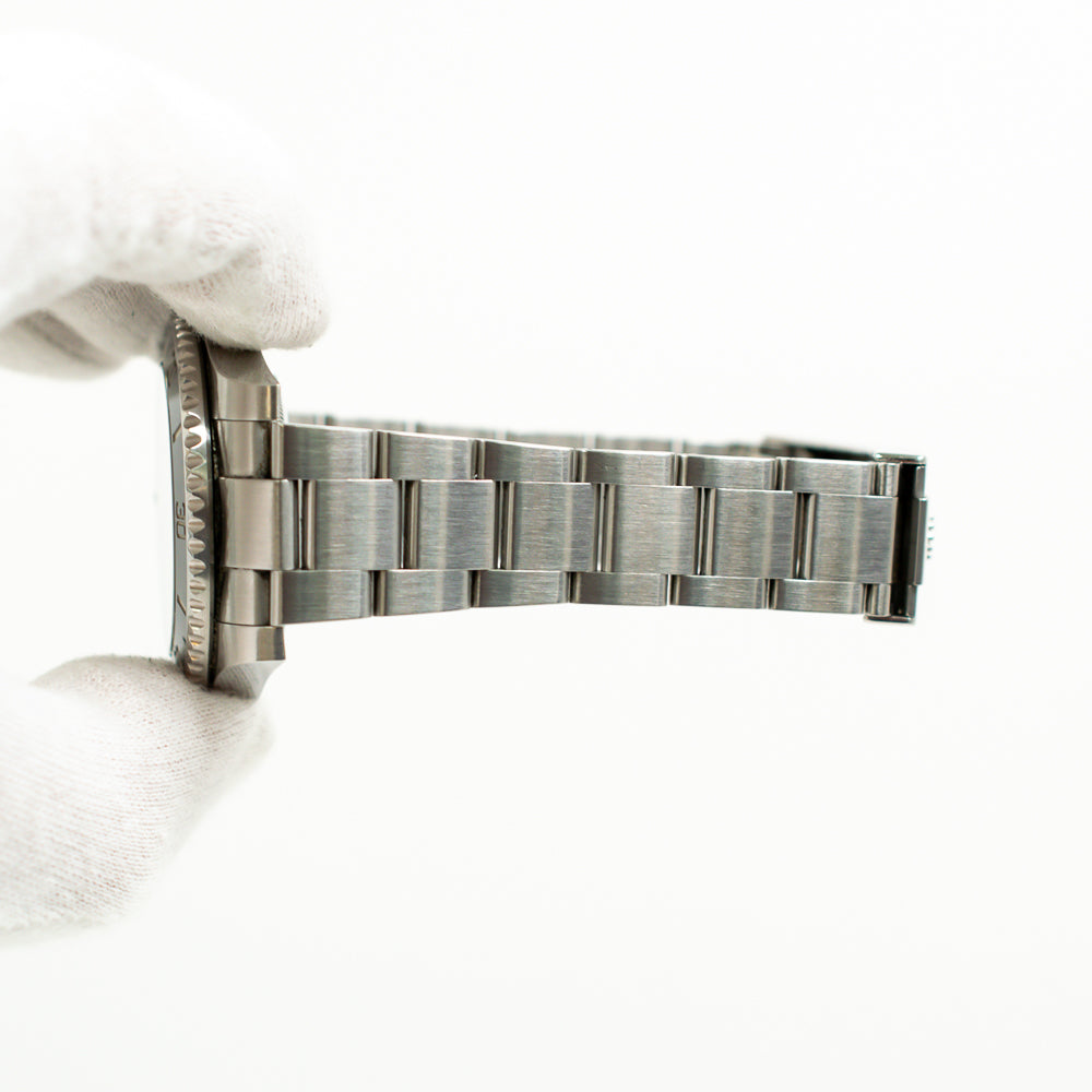 Rolex Submariner No Date 40mm Black Dial 114060 (2013)