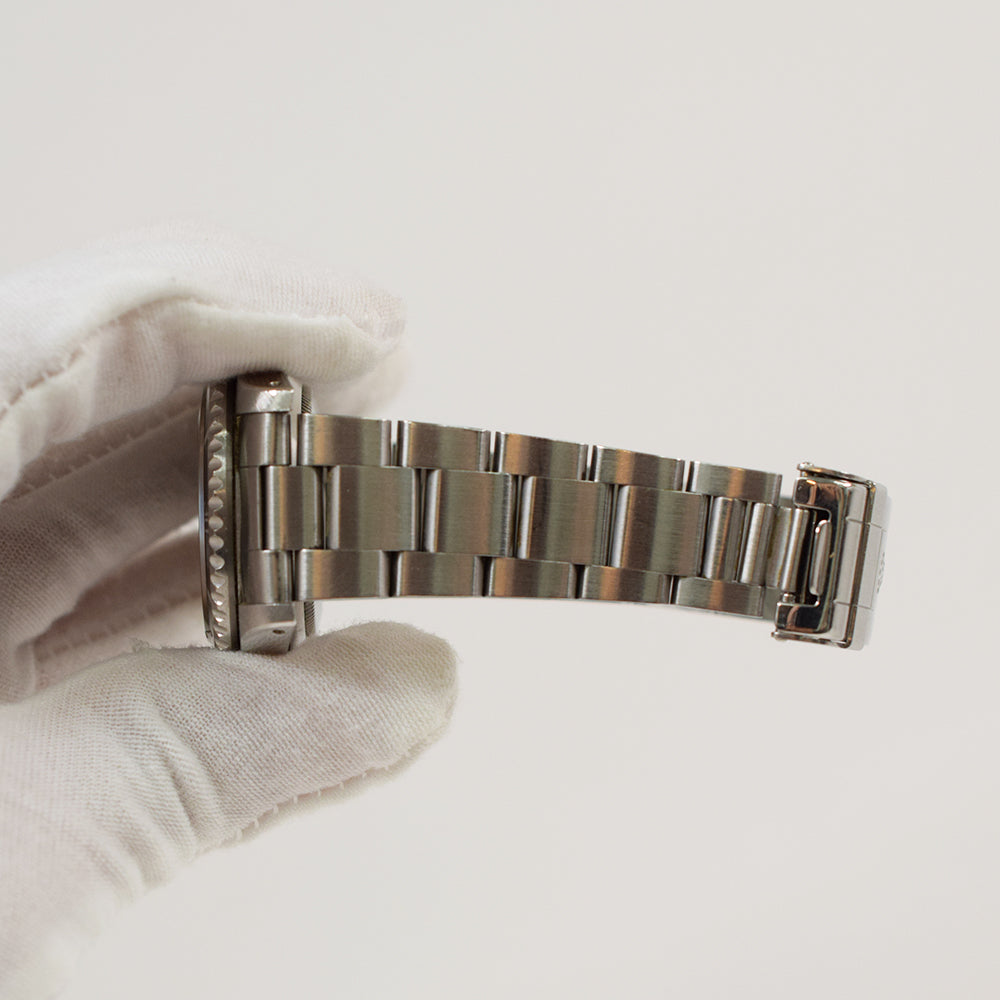 Rolex Submariner Date 41mm Black Dial 16610 (1995)