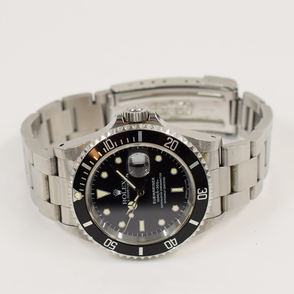 Rolex Submariner Date 41mm Black Dial 16610 (1995)