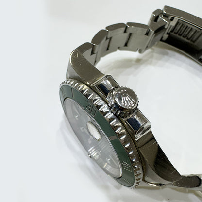 Rolex Submariner Date 40mm Hulk Dial 116610LV (2012)