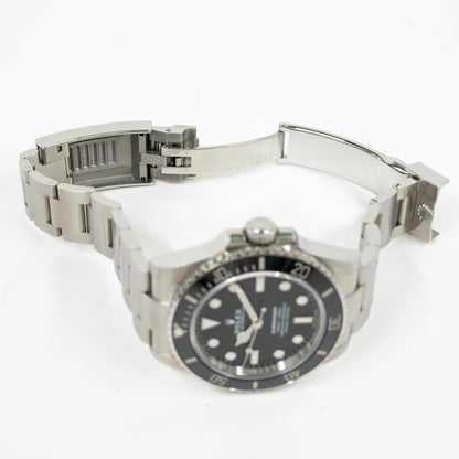 Rolex Submariner No Date 41mm Black Dial 124060 (2022)