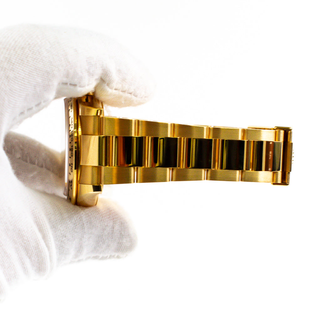 Rolex Daytona 40mm White Mop Diamond Dial 116508NG (2020)