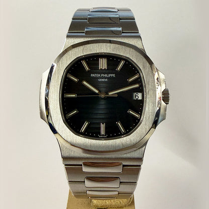 Patek Philippe 5711/1A-010 (2016)