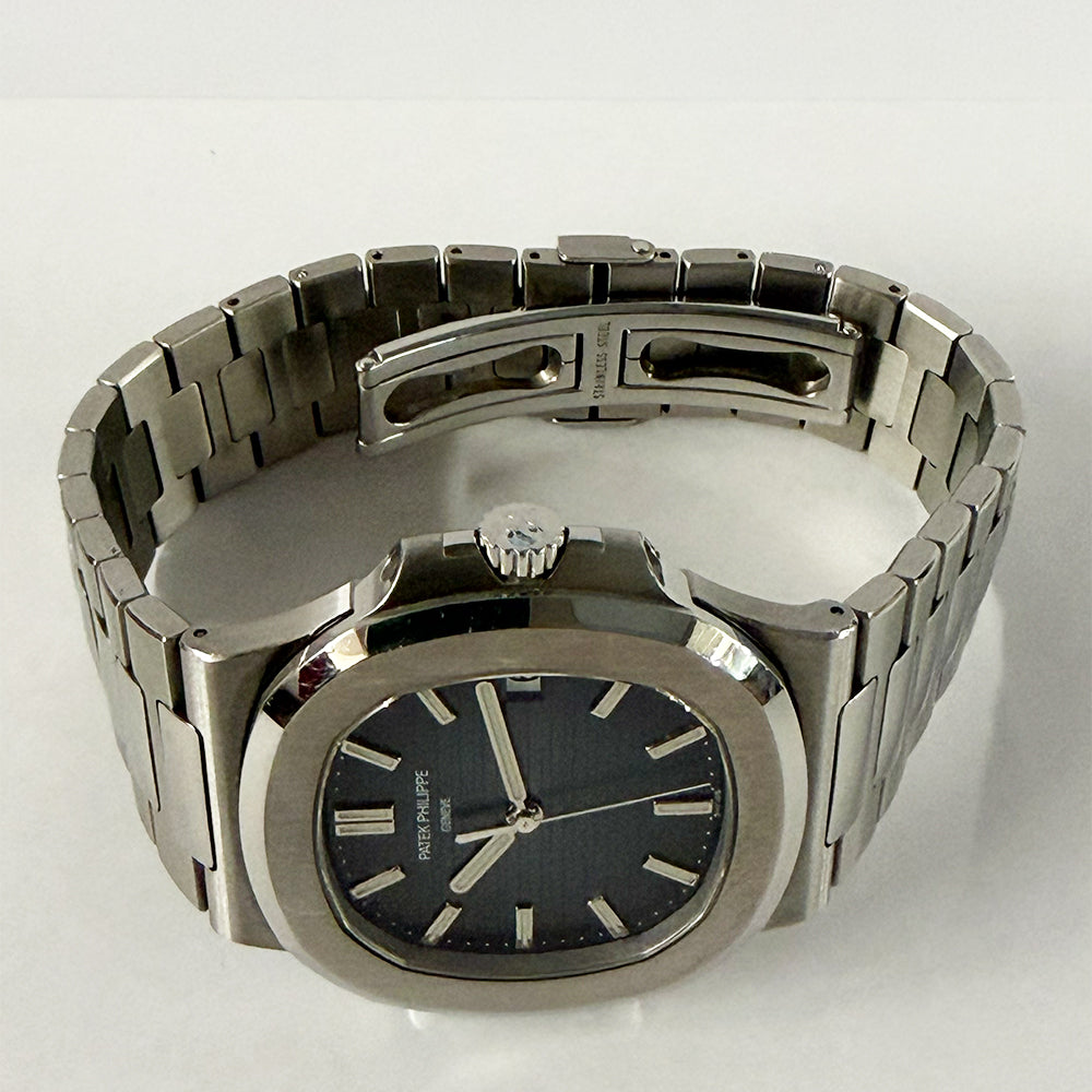 Patek Philippe 5711/1A-010 (2016)