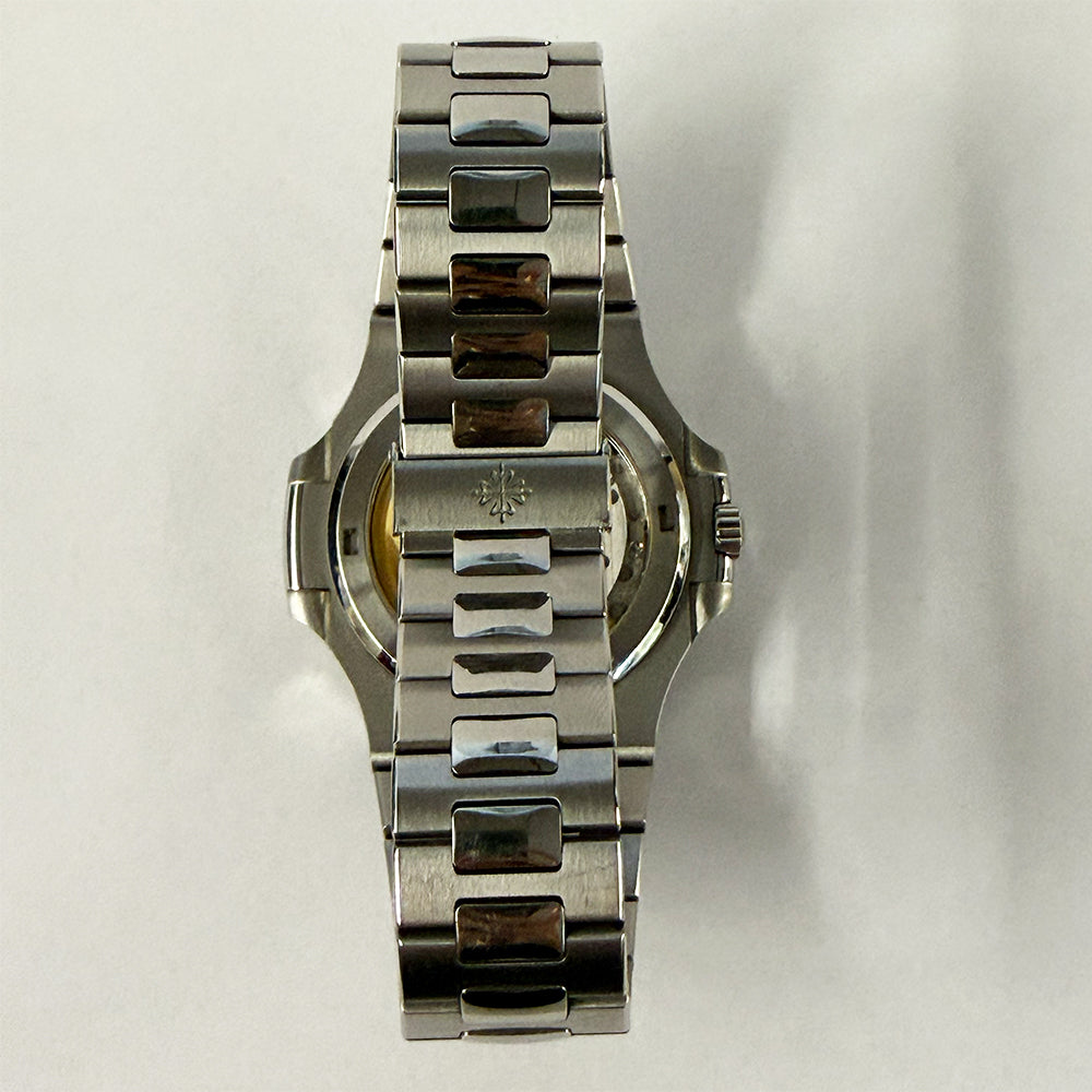 Patek Philippe 5711/1A-010 (2016)