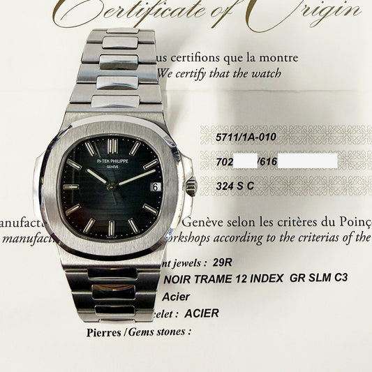 Patek Philippe 5711/1A-010 (2016)