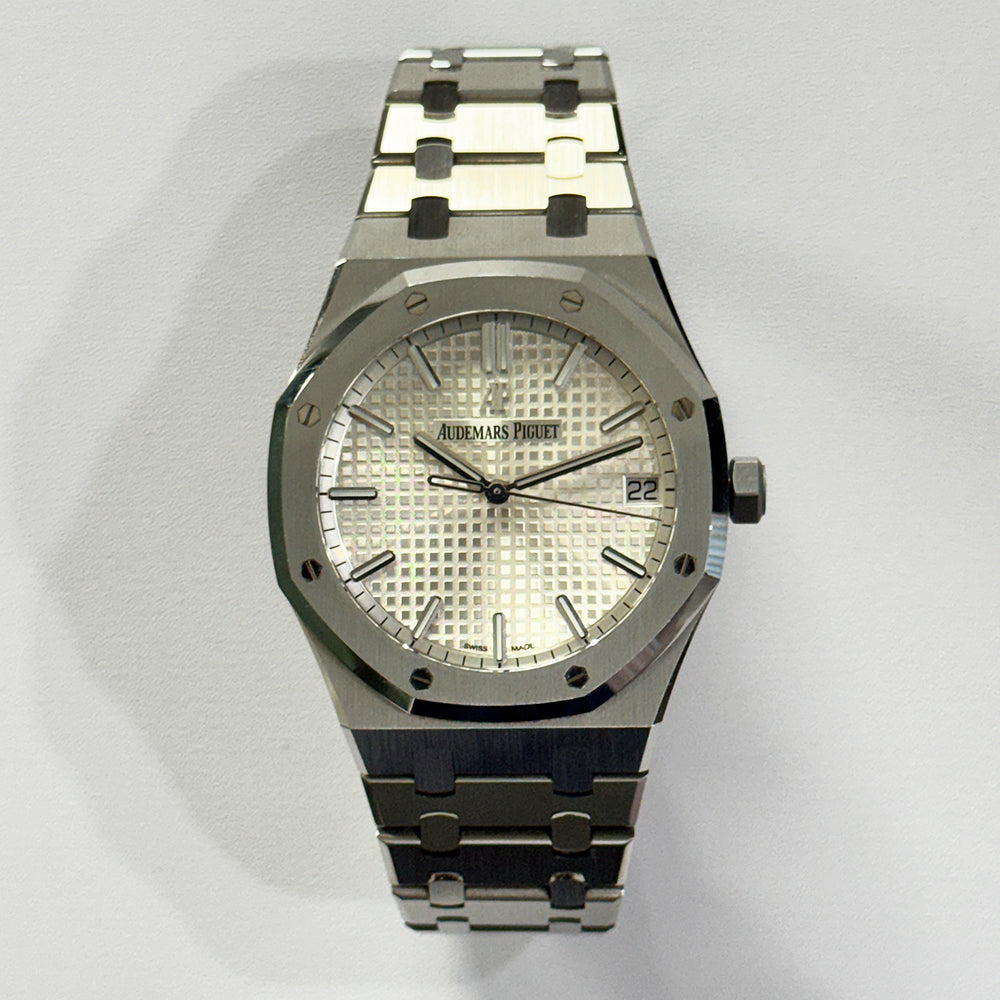 Audemars Piguet 15500ST.OO.1220ST.04