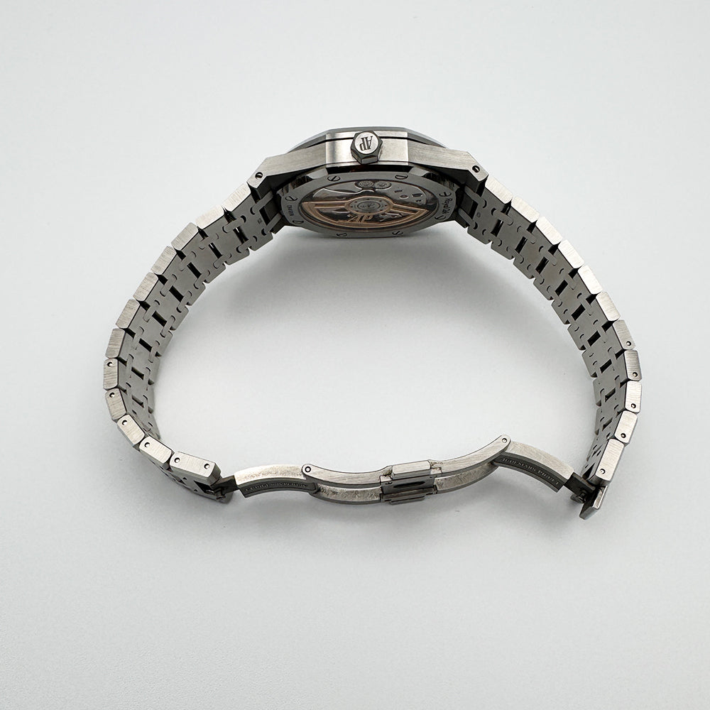 Audemars Piguet 15500ST.OO.1220ST.04