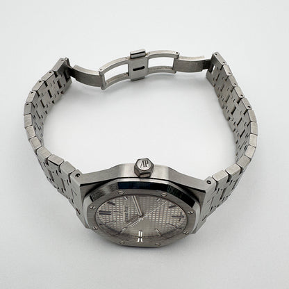 Audemars Piguet 15500ST.OO.1220ST.04