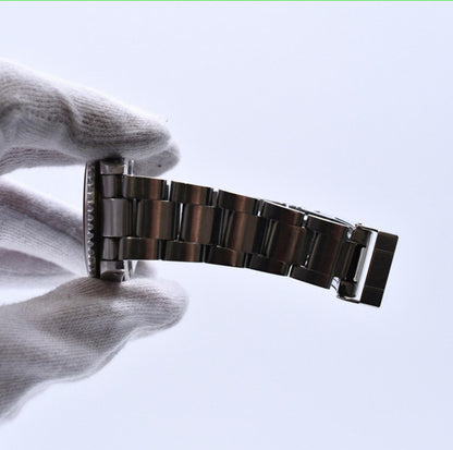 Rolex GMT-Master II Coke Dial 16710 (2003)