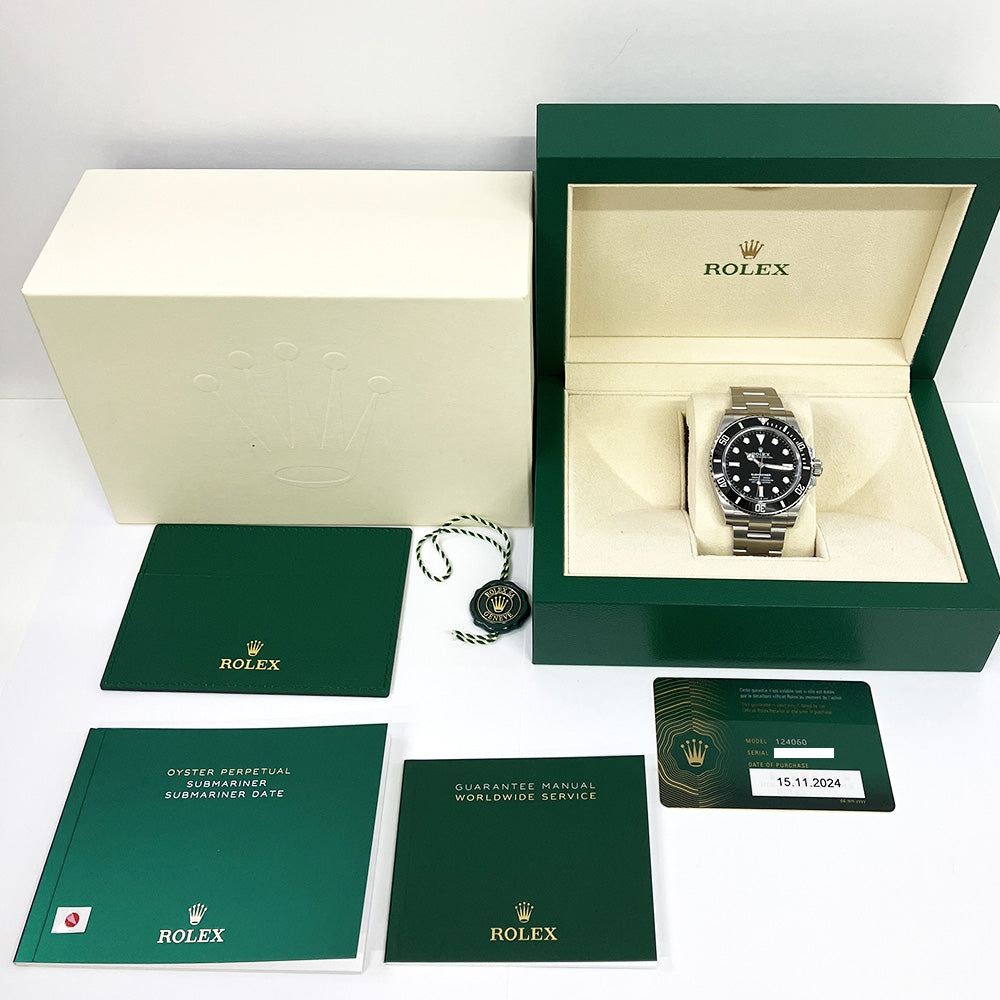 Rolex Submariner Black Dial 124060