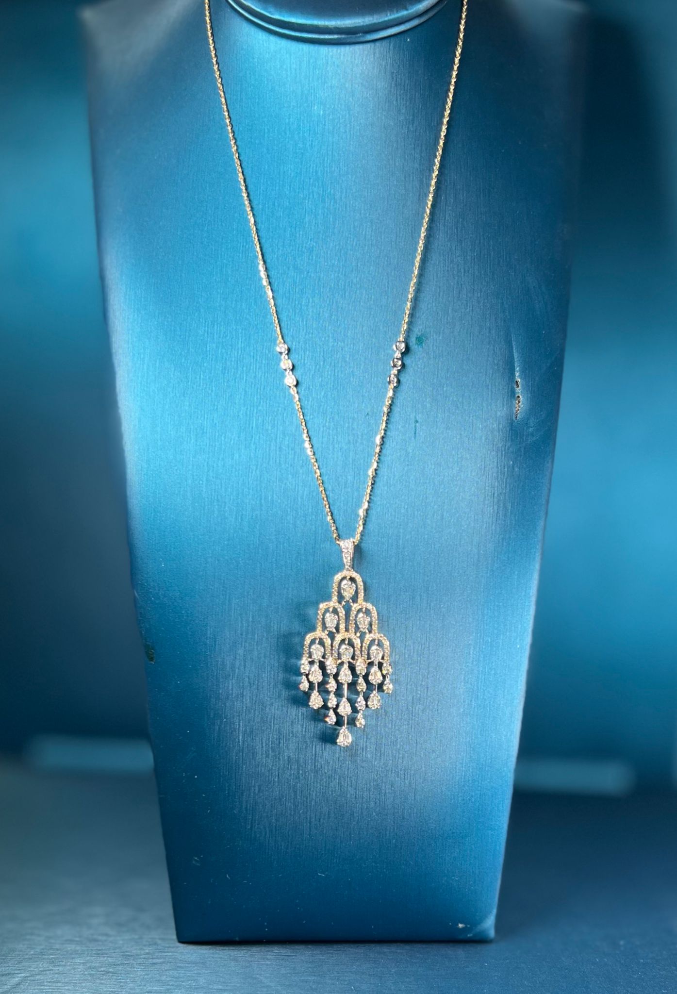 Chandelier Diamond Necklace